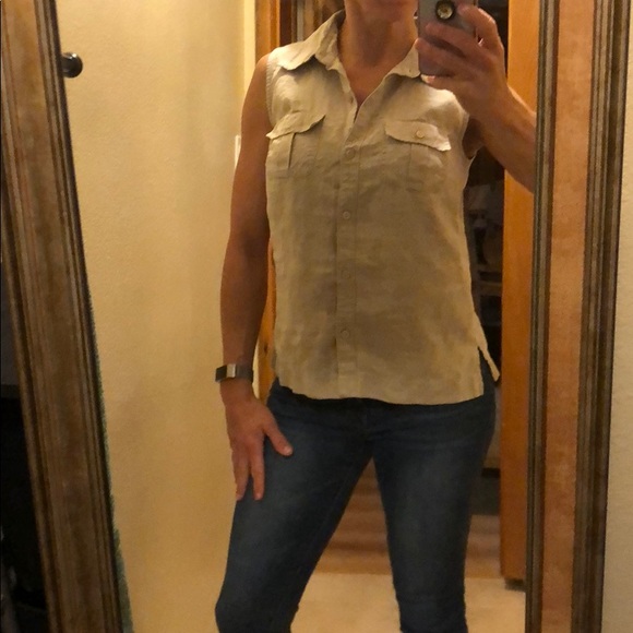 Ann Taylor linen collared sleeveless blouse - Picture 4 of 8